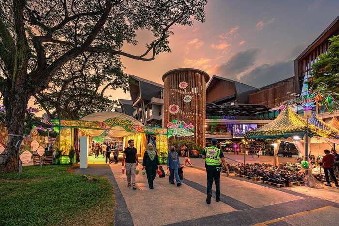 Chợ đêm Singapore