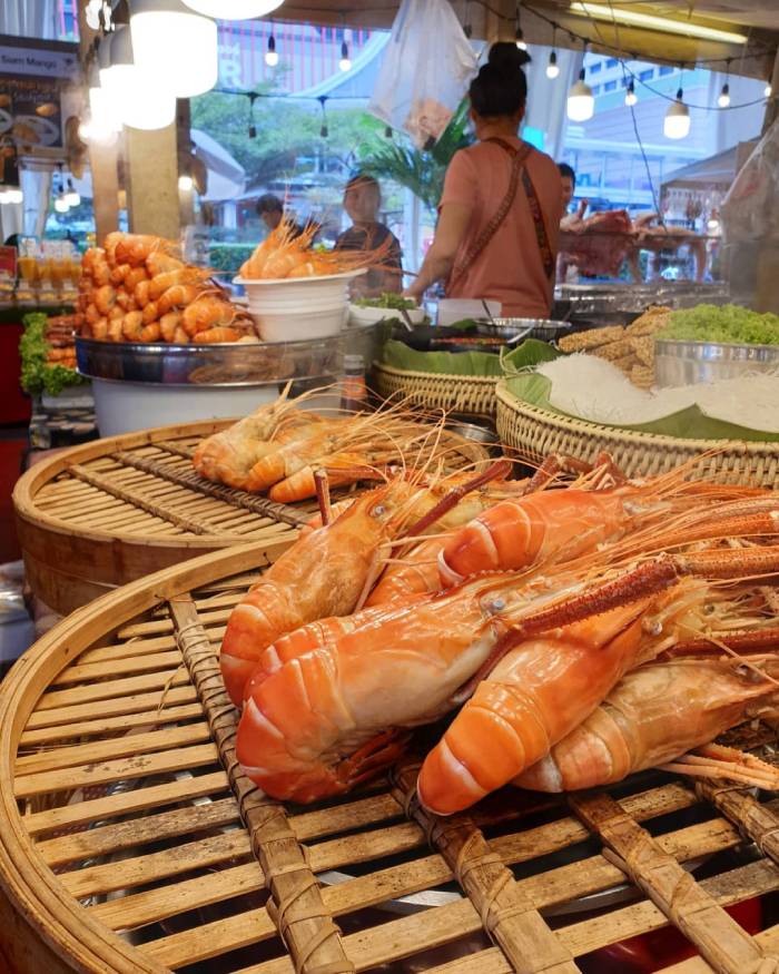 Địa điểm bán đồ ăn vặt Thái Lan