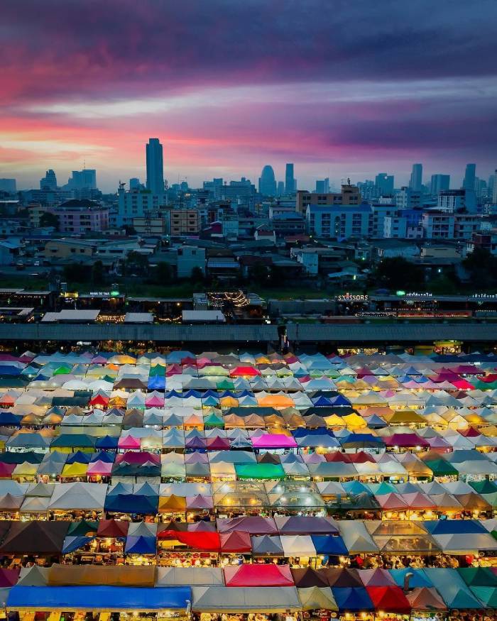 Địa điểm bán đồ ăn vặt Thái Lan